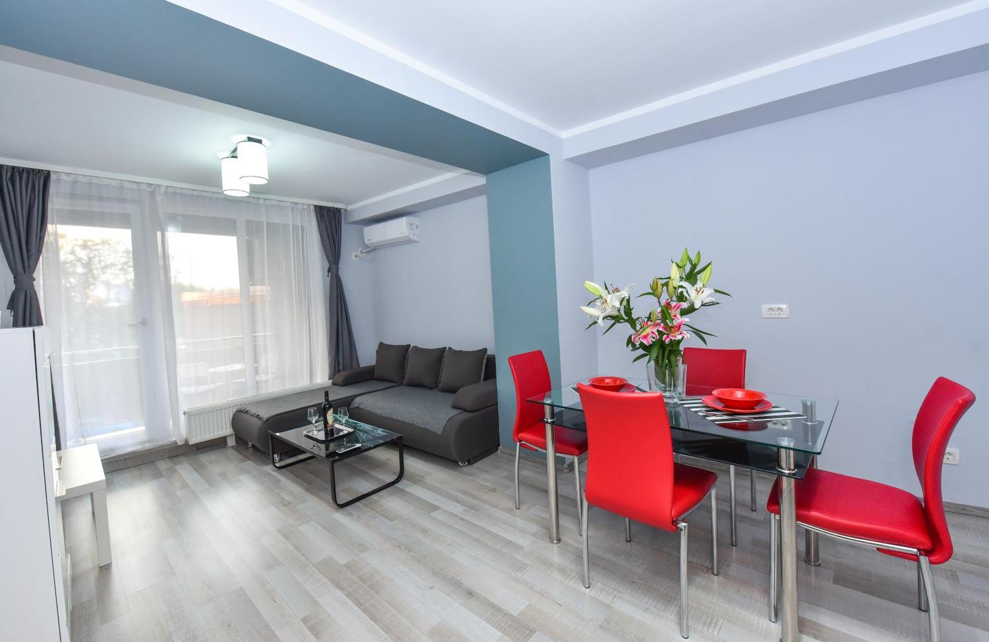Dracula Adventure Tours Accommodation Bucarest Exterior foto