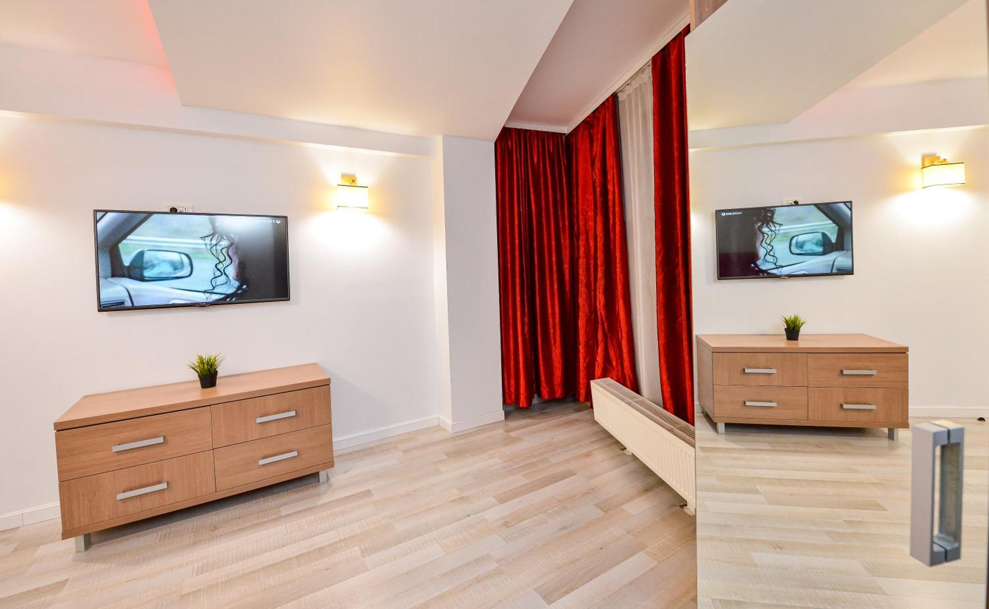 Dracula Adventure Tours Accommodation Bucarest Exterior foto