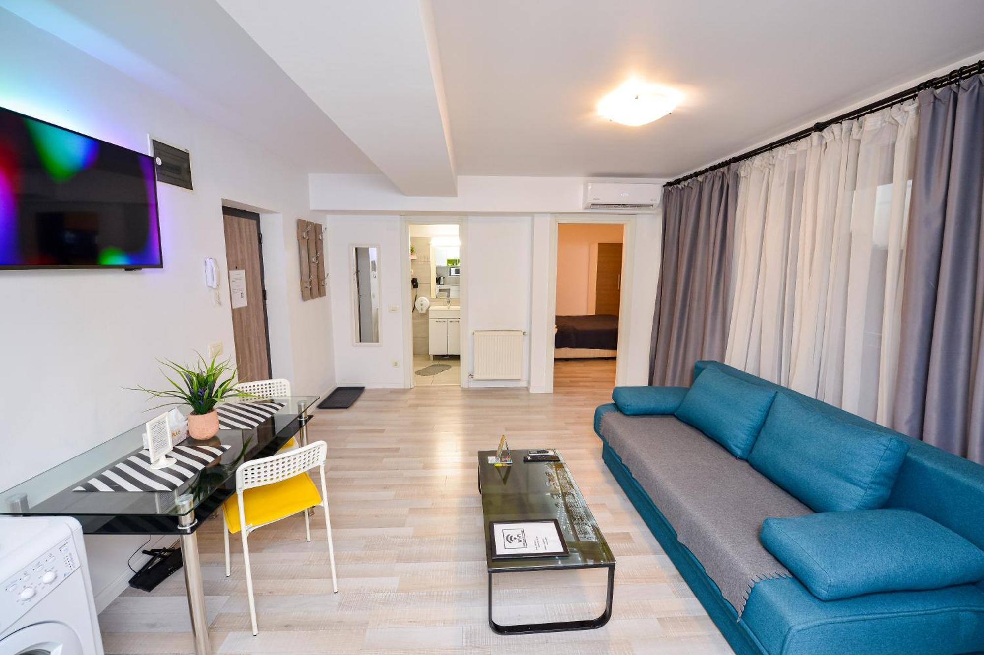 Dracula Adventure Tours Accommodation Bucarest Exterior foto